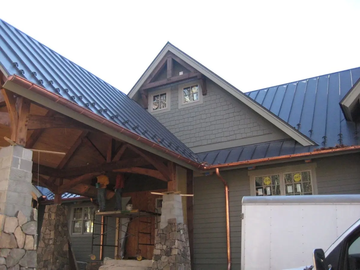 Craftsman Roofing team delivering quality roofing work in Guinda